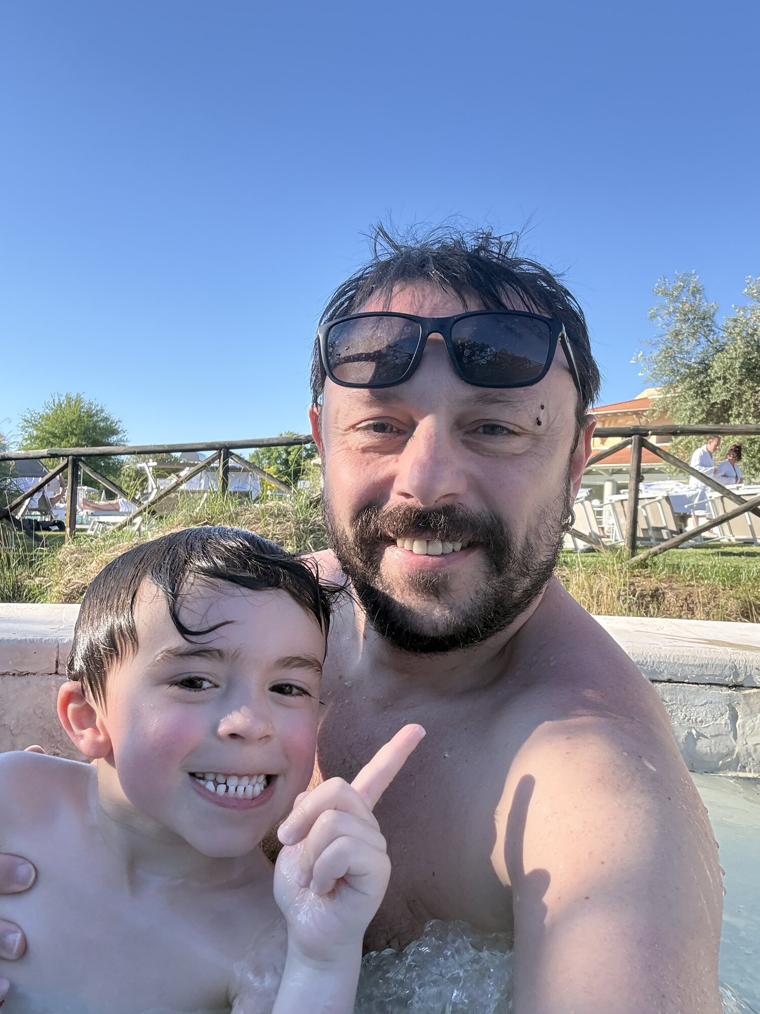 termius ssh session on iphone, coding from a thermal bath